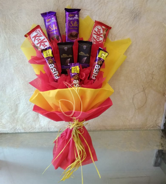 send flower Gujranwala TownMix Chocolate Bouquet