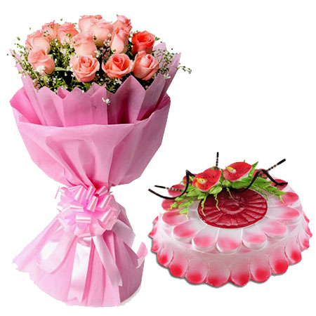 Pink Roses with Strawberry Cake