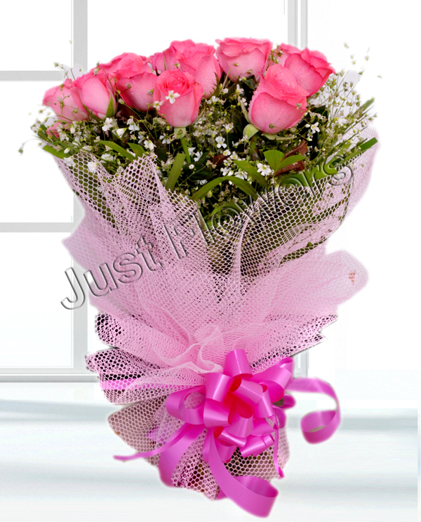 send flower Gujranwala Town12 Pink Roses Bunch